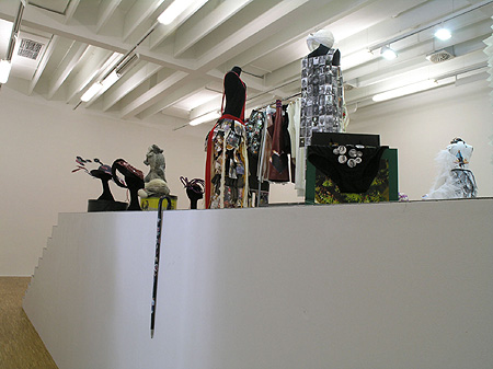 Ines Doujak, „Dirty Old Women“, 2005 (Ausstellung)